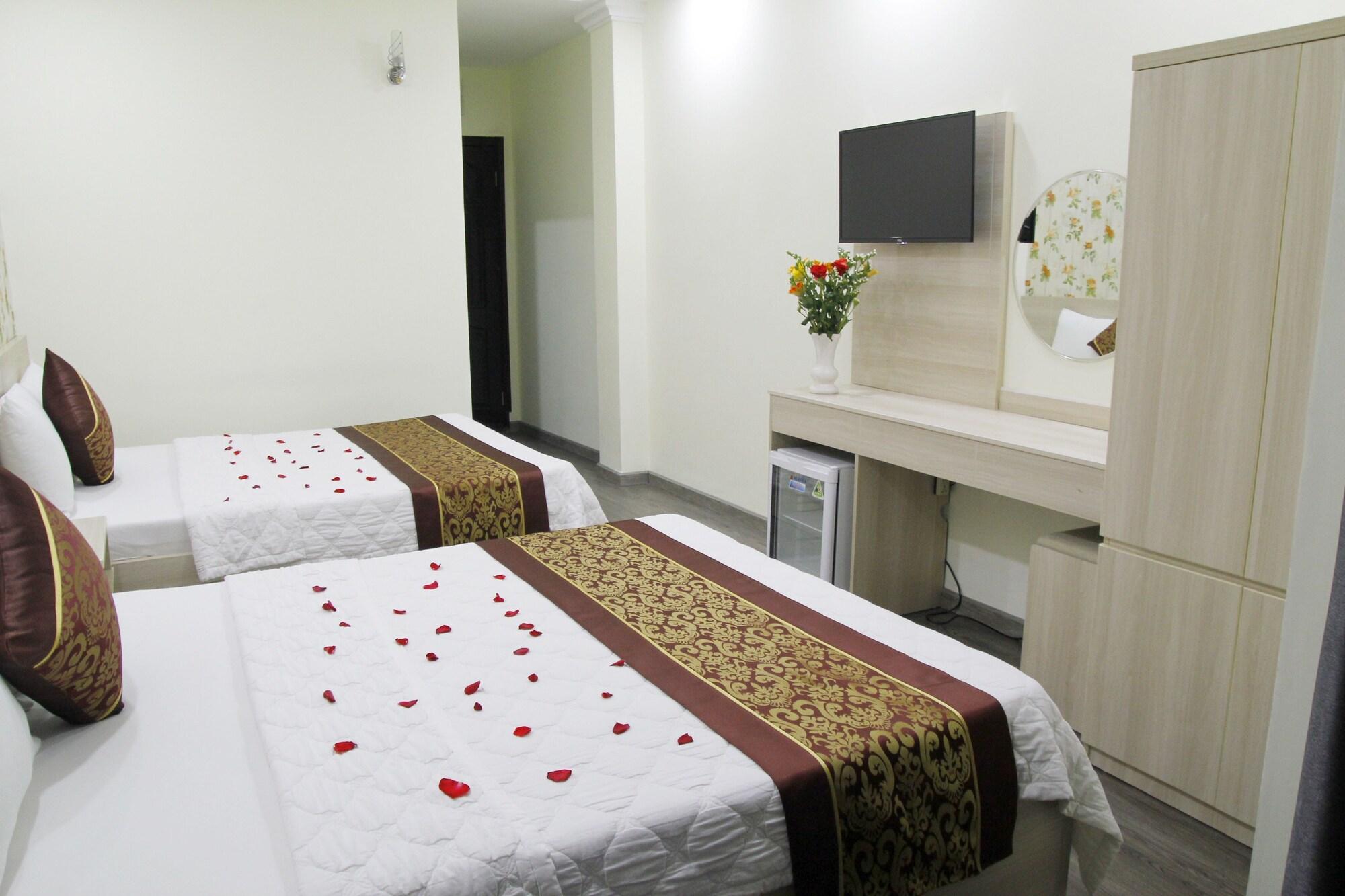 Khanh Duy Hotel На Транг Екстериор снимка