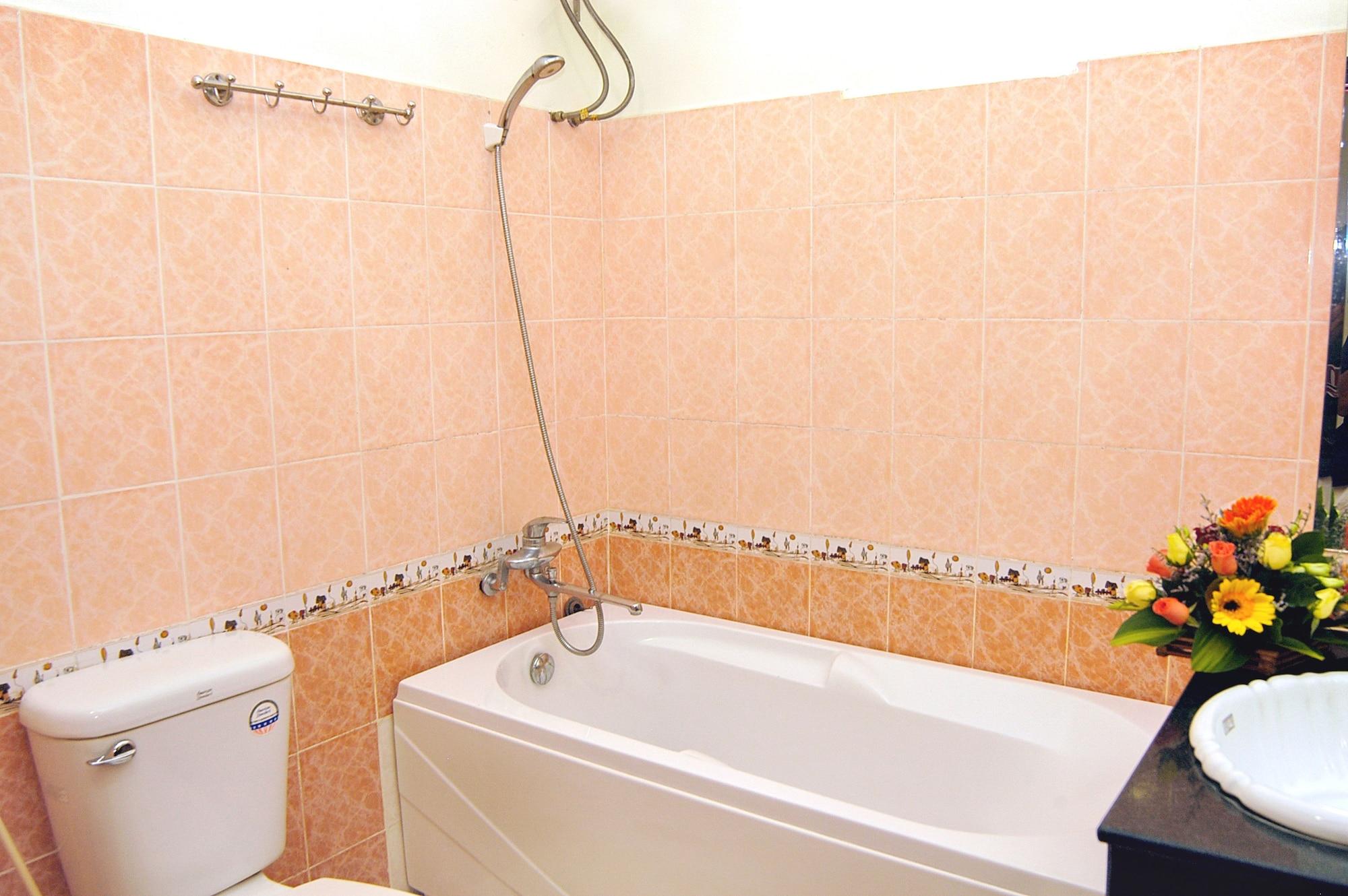 Khanh Duy Hotel На Транг Екстериор снимка