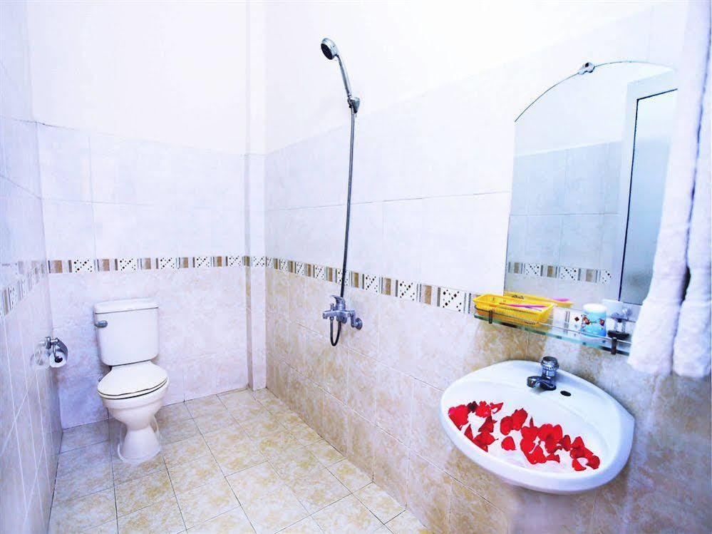 Khanh Duy Hotel На Транг Екстериор снимка