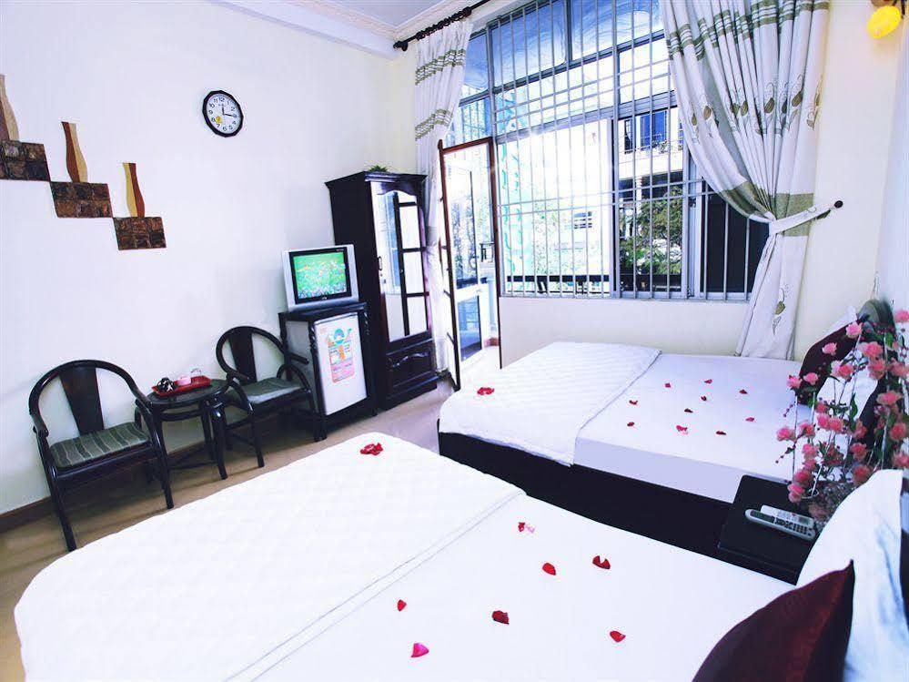 Khanh Duy Hotel На Транг Екстериор снимка