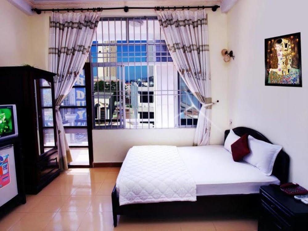 Khanh Duy Hotel На Транг Екстериор снимка