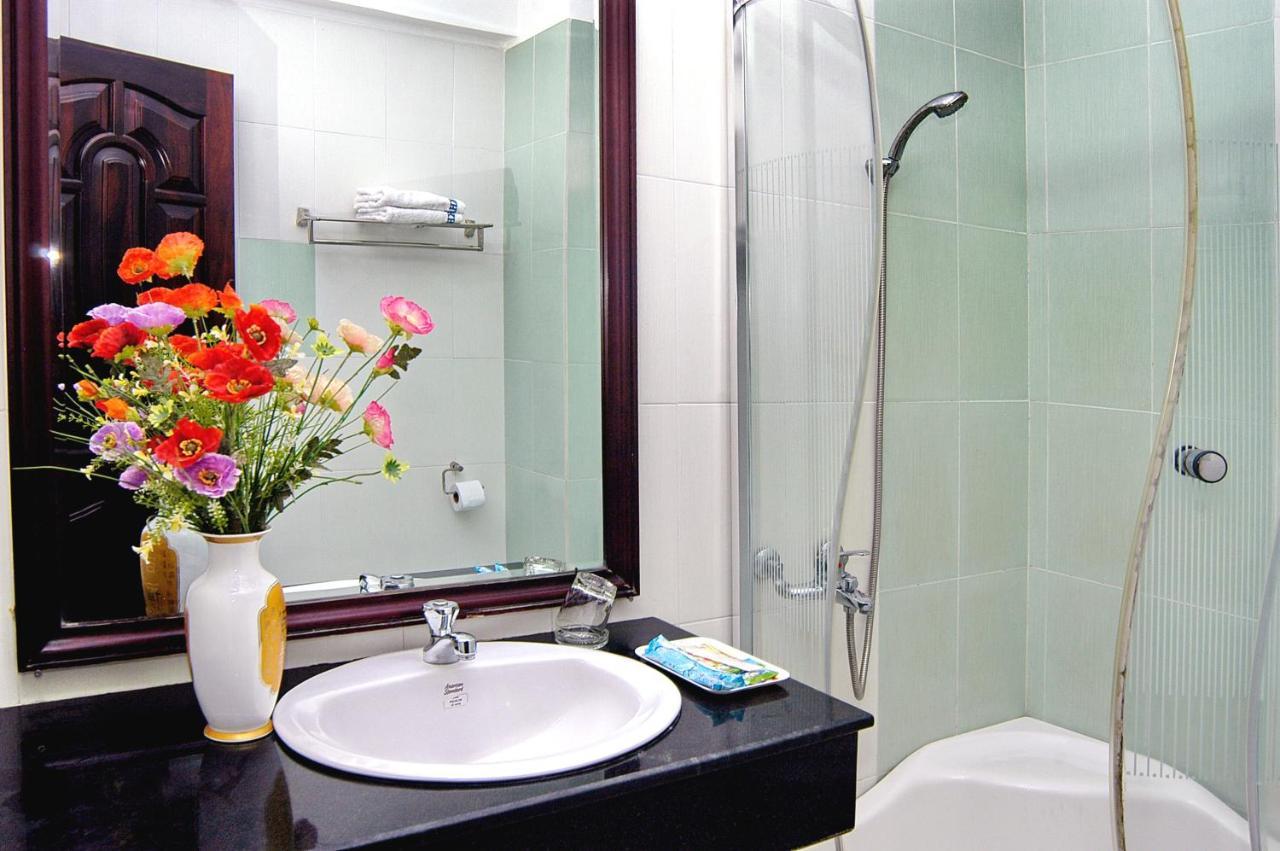 Khanh Duy Hotel На Транг Екстериор снимка